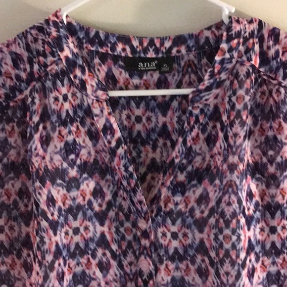 Made by a.n.a. Pretty navy blue and burgundy top. - Picture 3 of 7